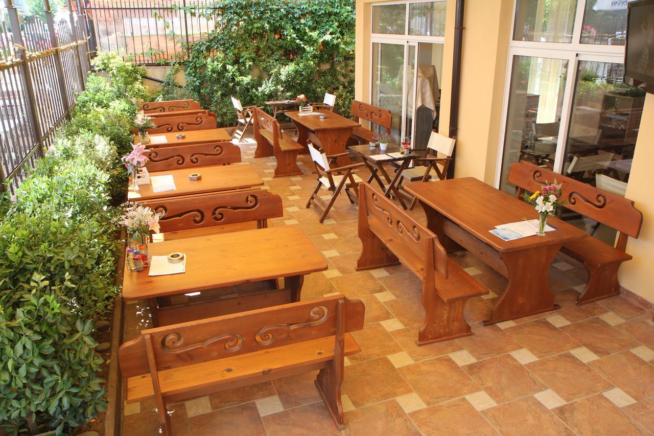 Salena Hotel Primorsko Extérieur photo